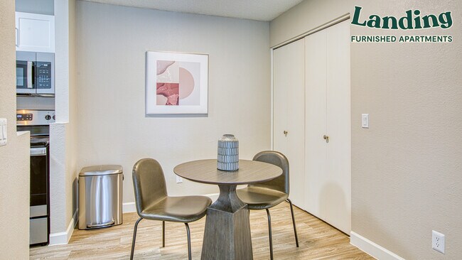 Foto del edificio - 2255 W Orange Grove Rd
