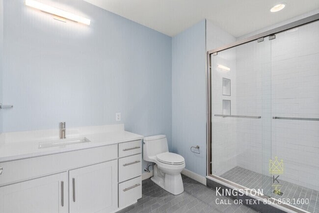 Building Photo - 136 Babcock St