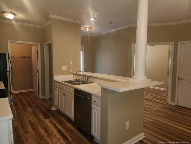 Building Photo - 532 Lionshead Rd