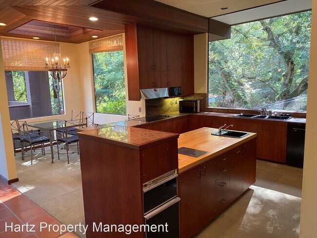Foto del edificio - 3 br, 2.5 bath House - 841 Kirkcrest Road
