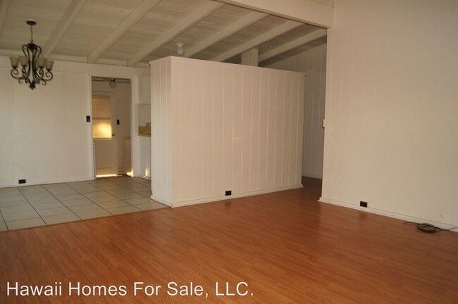 Building Photo - 1639 Hooheke St