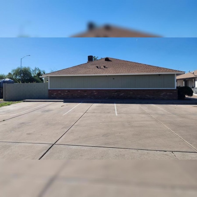 Photo - 608 S Pioneer Apartment