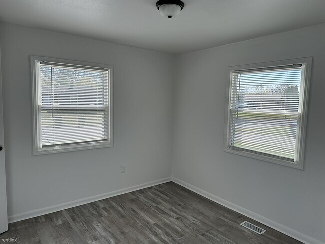 Foto del edificio - 3 br, 1 bath House - 1605 Susan Jane Court
