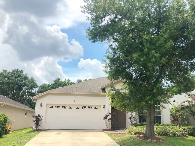 GREAT OVIEDO HOME WITH SOUGHT AFTER SCHOOLS - GREAT OVIEDO HOME WITH SOUGHT AFTER SCHOOLS