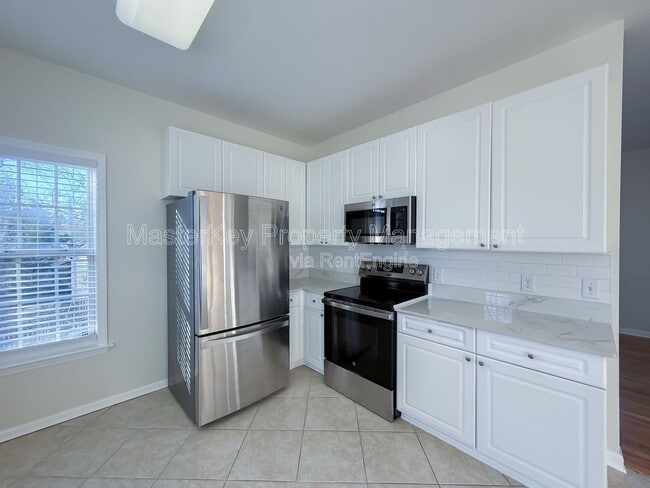 Foto del edificio - 804 Willowedge Ct