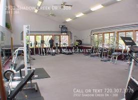 Foto del edificio - 2932 Shadow Creek Dr