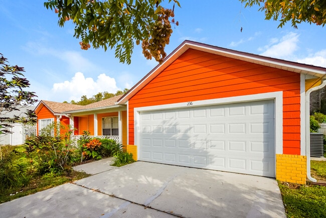 Foto del edificio - Spacious 3 Bedroom Kissimmee Home