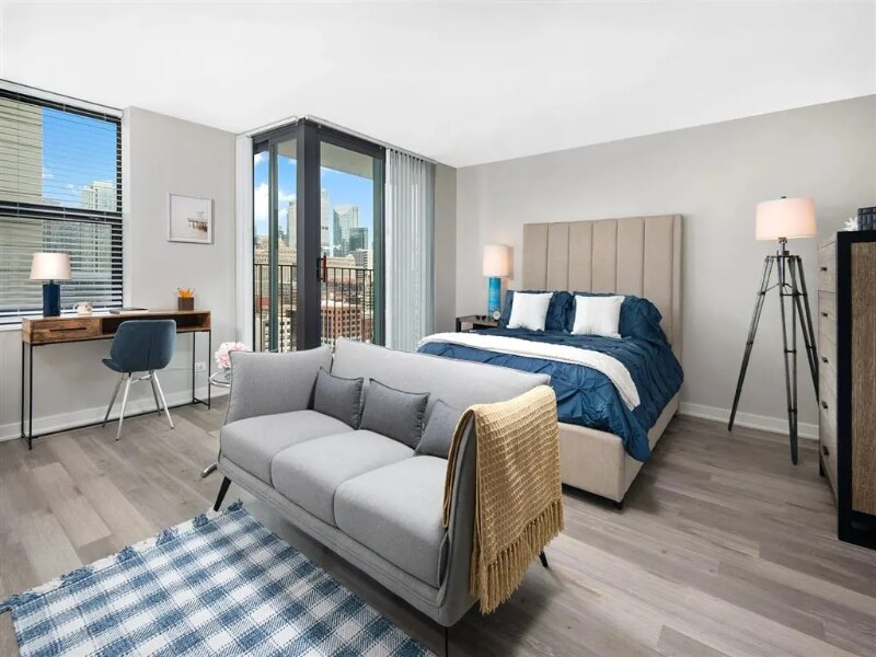Foto principal - 60 W Huron St