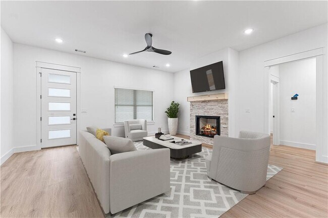 Foto del edificio - 16 Celtic Dr