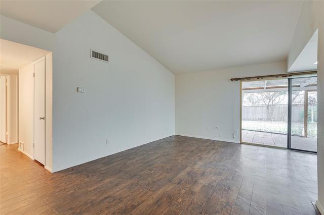 Building Photo - 914 Rockledge Dr
