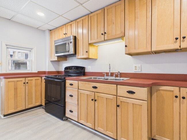 Foto del edificio - 2 Bedroom Single Family on Penn with Bonus Room