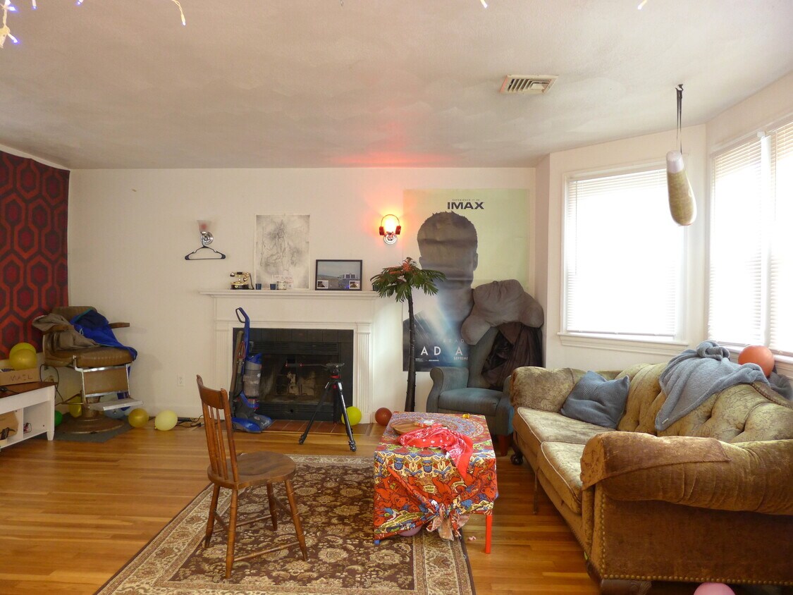 Foto principal - 10 Evergreen St