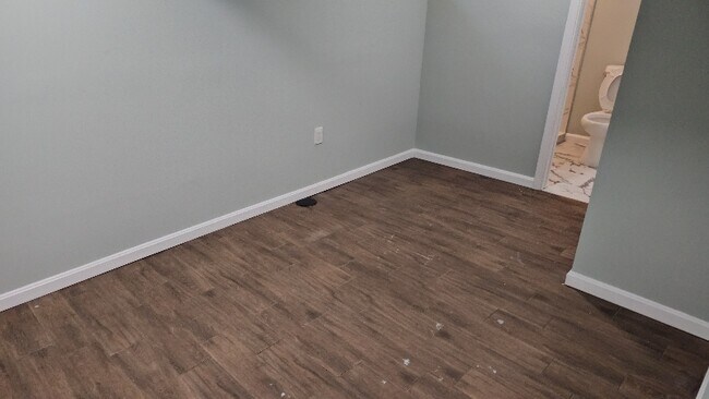 Foto del edificio - 2505 McKenzie Rd