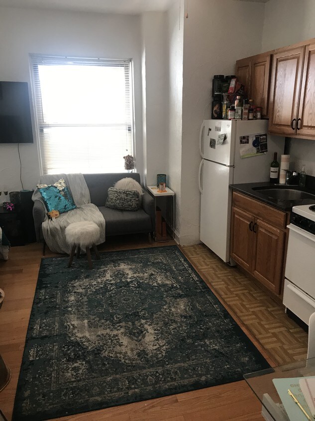 Foto principal - 1011 N Clark St