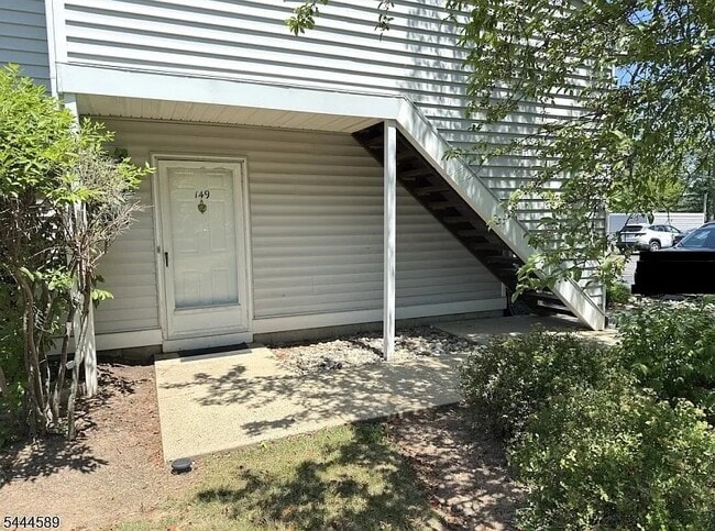 Building Photo - 149 Mockingbird Ct