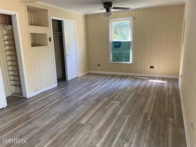 Foto del edificio - 2 br, 2 bath House - 2740 S Ridge Ave