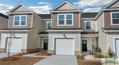 Building Photo - 100 Slade St