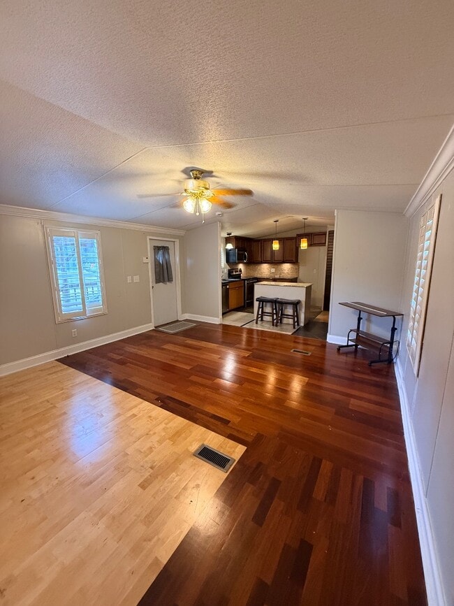 Foto del edificio - 11409 Rue Gagliano