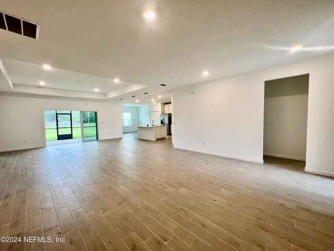 Building Photo - 9614 Gaynor Cir