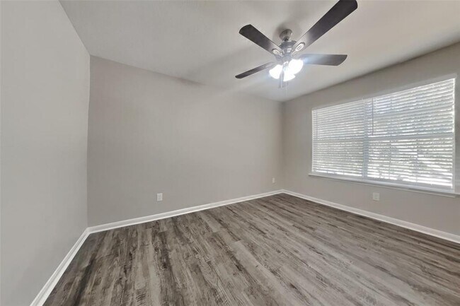 Building Photo - 13007 Bretford Ct