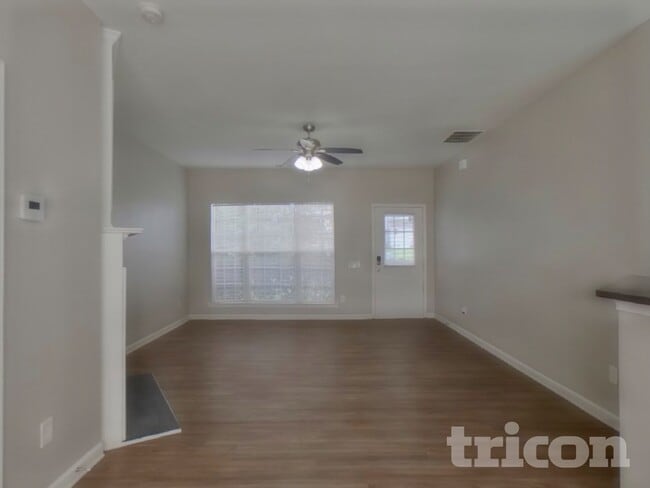 Building Photo - 10816 Rumson Ct