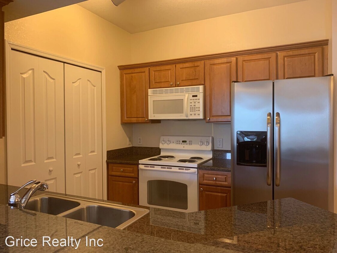 Primary Photo - 1 br, 1 bath House - 12950 Positano Cir #205