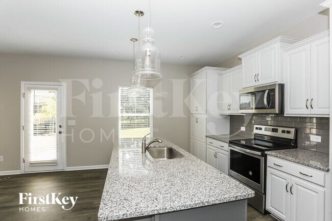 Foto del edificio - 9014 Colwick Hill Rd