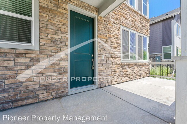 Foto del edificio - 4 br, 3 bath House - 3805 W 88th Ct.