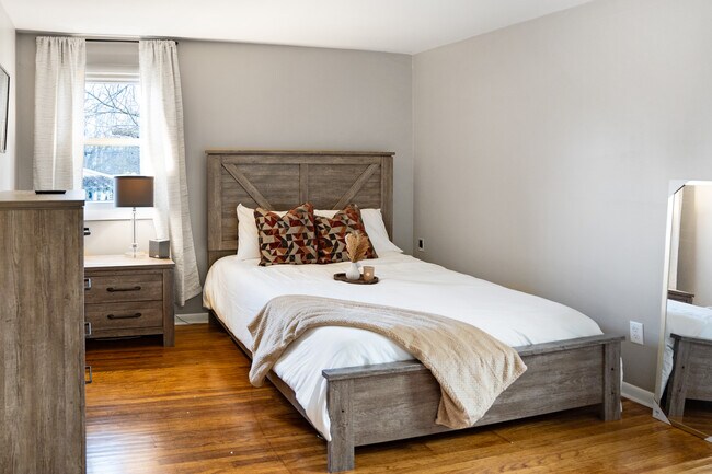 Foto del edificio - 193 Thistle Lea