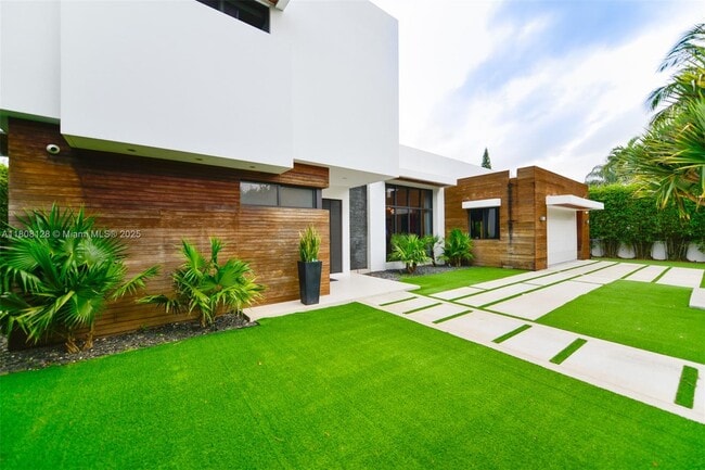Foto del edificio - 7940 SW 58th Ct