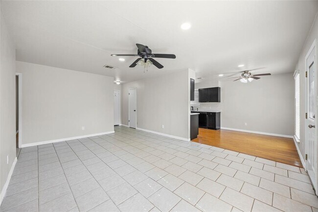 Foto del edificio - 1919 Castle Gate Cir