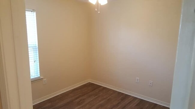 Building Photo - 3-bedroom 2-Bath Brick home in Foley, AL.