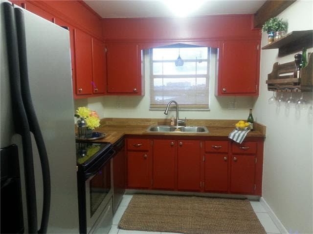 Primary Photo - 137 Golden Isles Dr