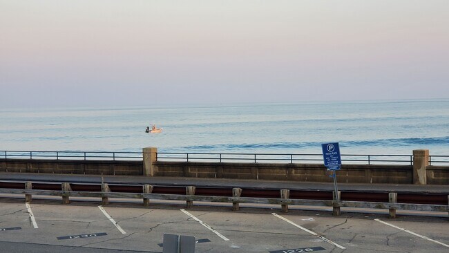 Foto del edificio - 449 Ocean Blvd
