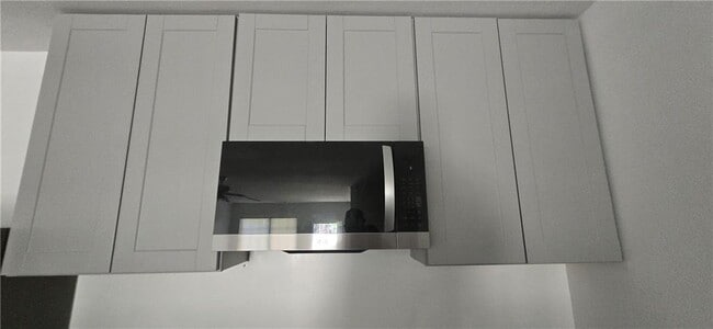 Building Photo - 4951 Larkspur Ln