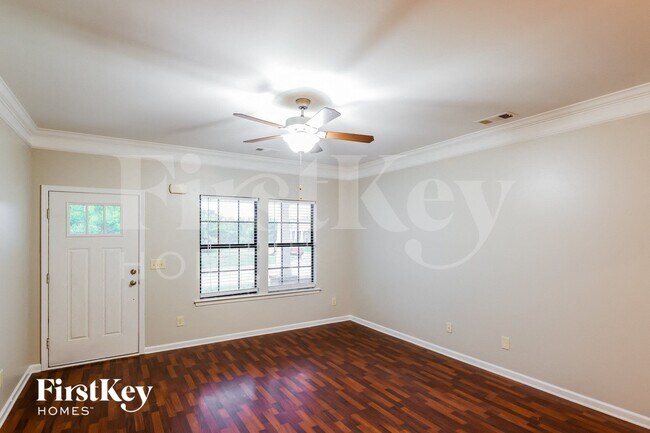 Foto del edificio - 601 Enclave Ln