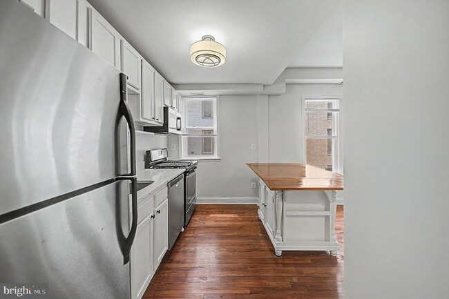 Foto del edificio - 1340 Fairmont St NW