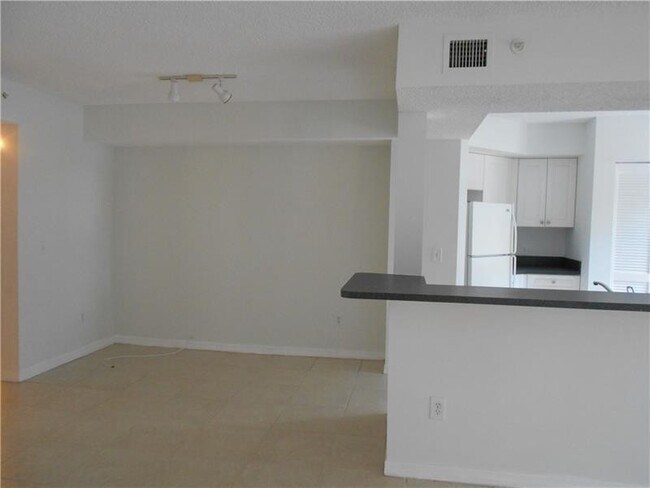 Foto del edificio - 9620 NW 2nd St