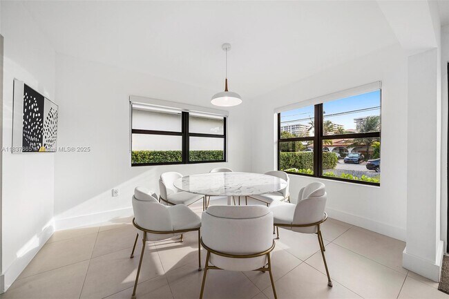 Foto del edificio - 8844 Abbott Ave