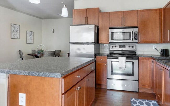 Foto del edificio - 1100 Ashwood Pkwy