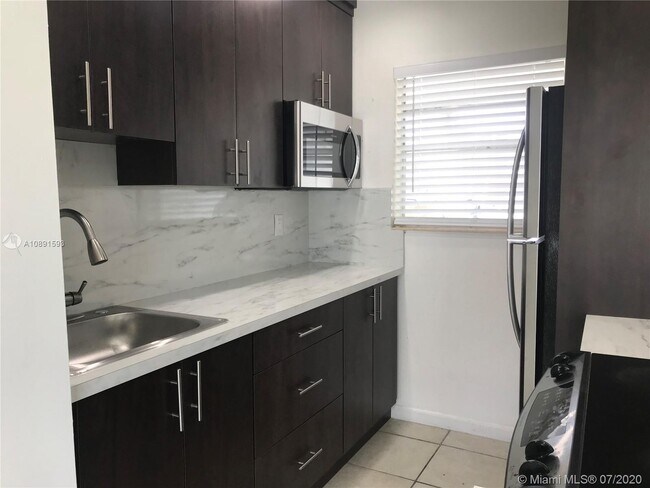 Foto del edificio - 7680 SW 82nd St