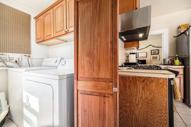 Building Photo - Platte Park Bungalow