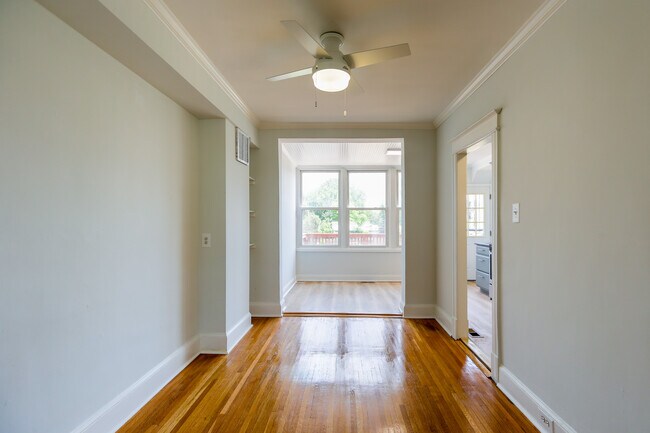 Foto del edificio - 5121 7th St NW
