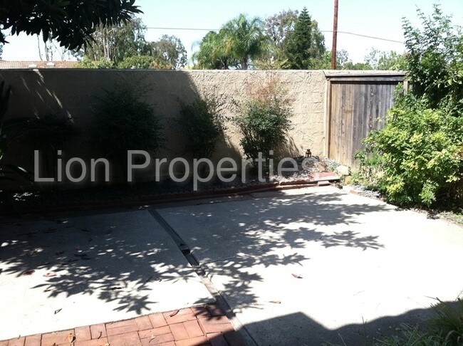 Foto del edificio - 18510 Pueblo Cir