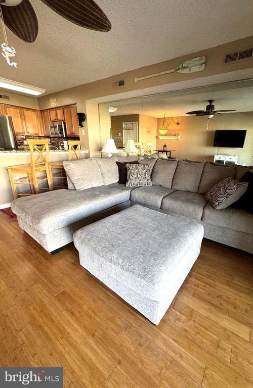 Foto del edificio - 12301 Jamaica Ave