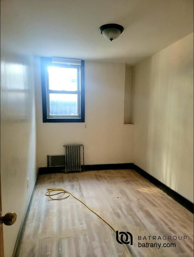 238 Starr St, Brooklyn, NY 11237 Townhome Rentals in Brooklyn NY