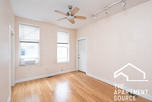 Foto del edificio - 1844 W 18th St