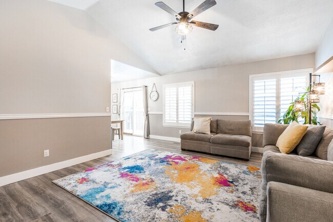 Foto del edificio - 6002 W Olympiad Ln