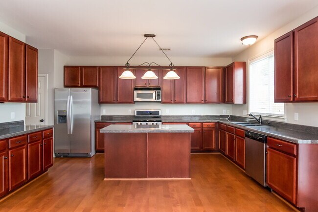 Foto del edificio - 8 Parkmont Ct