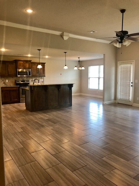 Foto del edificio - 4206 SW Limestone Ave